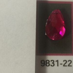 9831/22 Strassz 22 8*13mm magenta