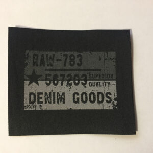 LE-7304 címke vas.ható-DENIM GOODS (felirat)
